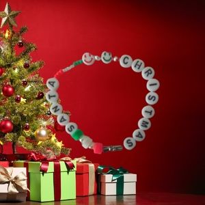 Crazy For Christmas handmade heishi pearl seed bead bracelet by mxsha beads